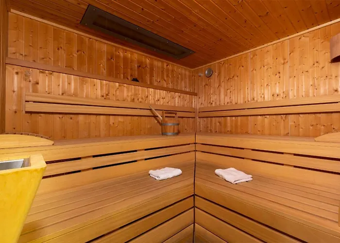 Platzhirsch Appartement *